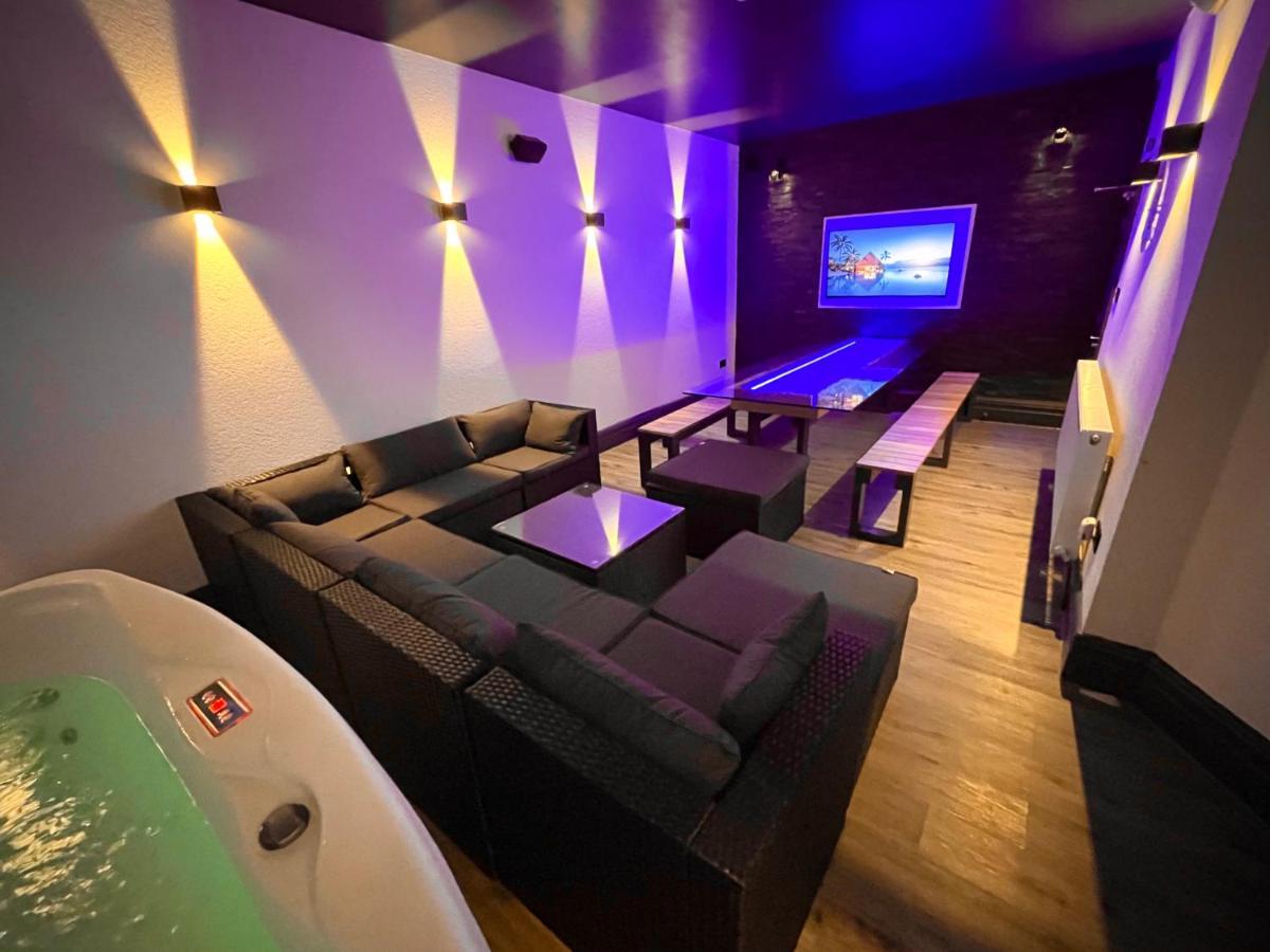 Salt-Rock Vila Blackpool Exterior foto