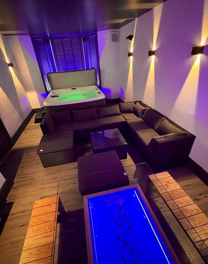 Salt-Rock Vila Blackpool Exterior foto